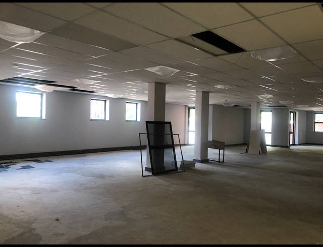 324M² OFFICE TO LET IN WAVERLEY
